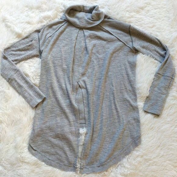 We The Free Knit Turtleneck Top Lagenlook Knit Split Back Gray Size XS - Picture 4 of 7